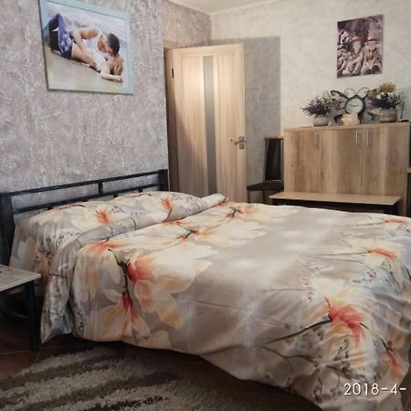 Apartment On Sobornaya 58 Khmelʼnytsʼkyy Eksteriør bilde