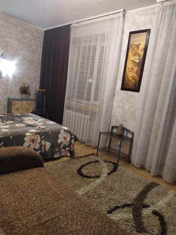 Apartment On Sobornaya 58 Khmelʼnytsʼkyy Eksteriør bilde